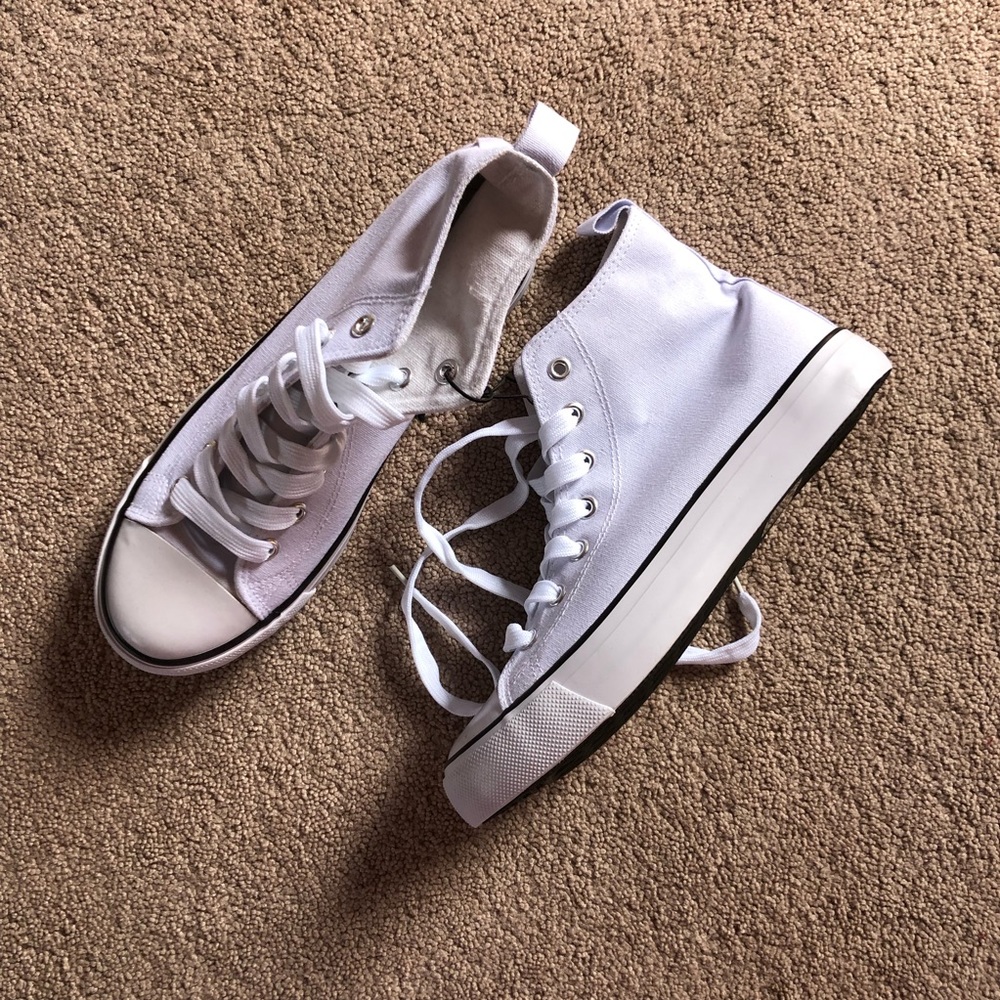 NWT high top platform sneakers